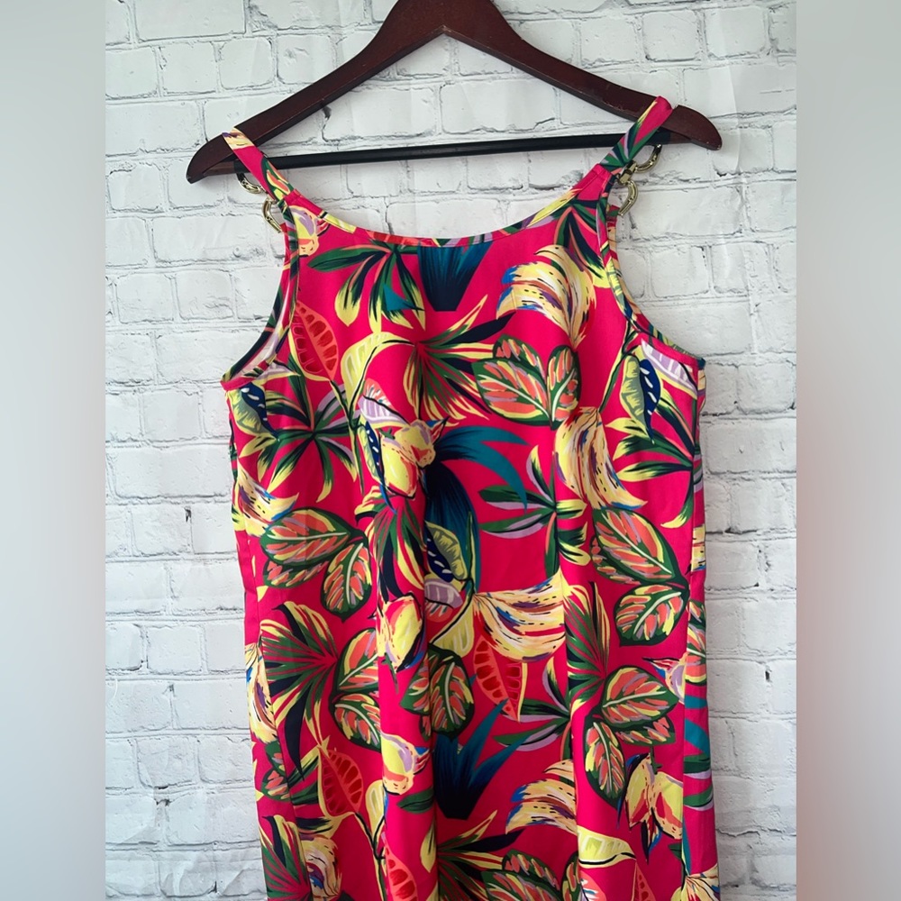 Pink, Yellow & Green sleeveless blouse with gold chain link size XS - Picture 9 of 10